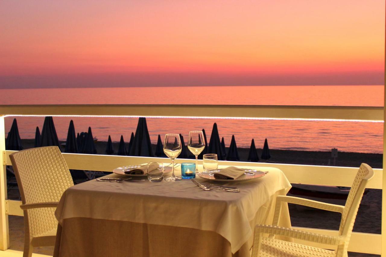Blu Tropical Resort Цамброне Экстерьер фото
